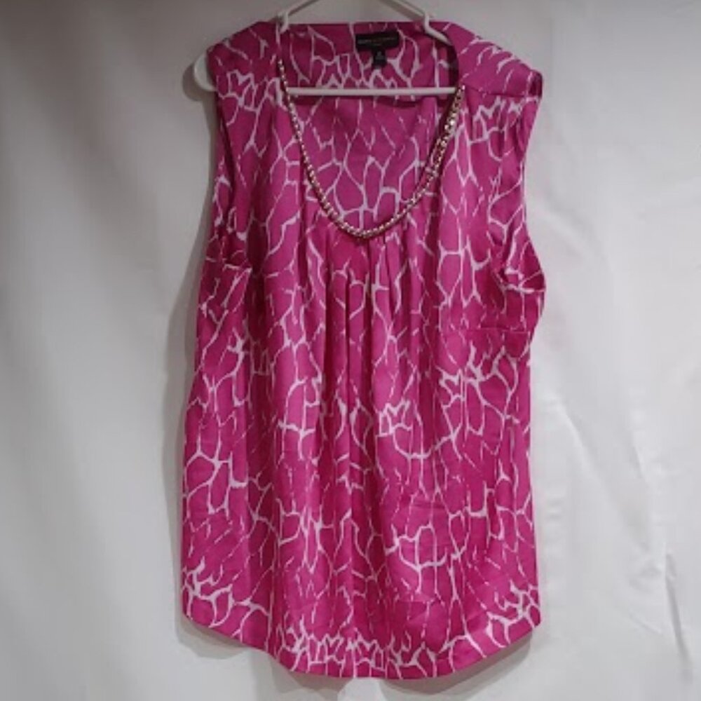 DANA BUCHMAN FUSCHIA PINK AND WHITE ABSTRACT SLEEVELESS GOLD CHAIN NECKLINE 3X